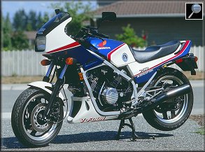 VF750F, her vist USA/CAN utgaven